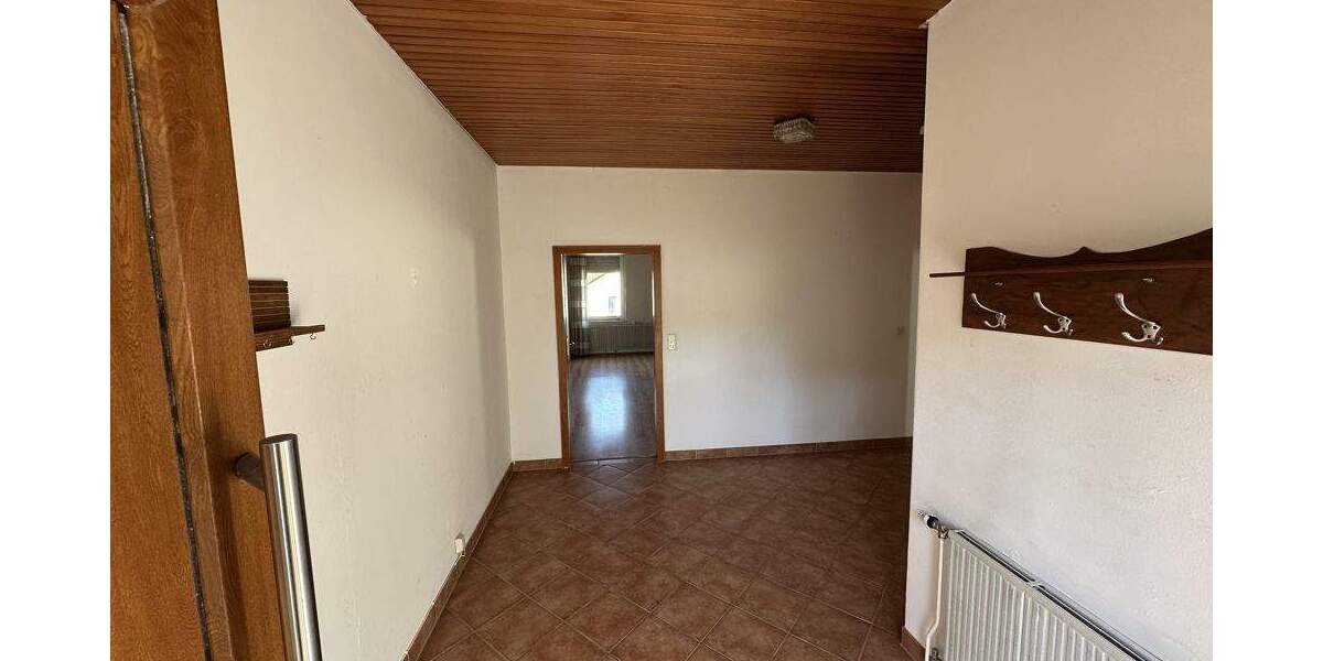 Mehrfamilienhaus, Wohnhaus Kottweiler-Schwanden Schwanden - 1 Zimmer, 395.000&euro; | Angebot:23960456