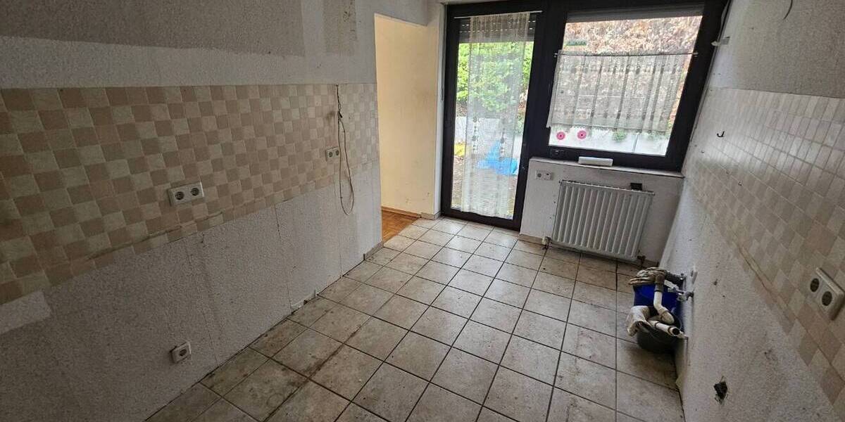 Mehrfamilienhaus, Wohnhaus Kaiserslautern Innenstadt - 5 Zimmer, 210 m&sup2;, 243.000&euro; | Angebot:26161159