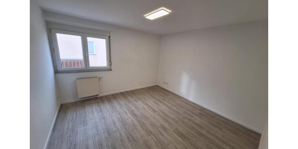 Doppelhaushälfte Ramstein-Miesenbach Miesenbach - 5 Zimmer, 160 m&sup2;, 1.700&euro; | Angebot:24657022