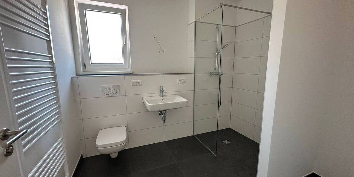 Etagenwohnung Sembach - 2 Zimmer, 69 m&sup2;, 925&euro; | Angebot:25928852