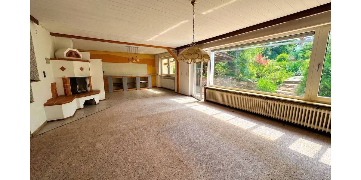 Etagenwohnung Kaiserslautern Innenstadt - 2 Zimmer, 114 m&sup2;, 215.000&euro; | Angebot:26806766