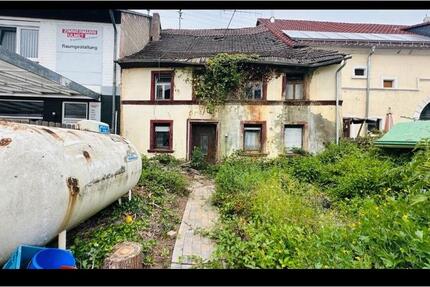 Haus Rammelsbach - 9 Zimmer, 190 m&sup2;, 25.000&euro; | Angebot:27055295