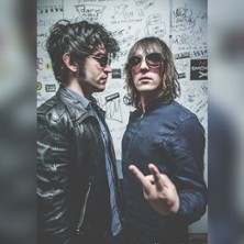 Columbia – Oasis –Tribute