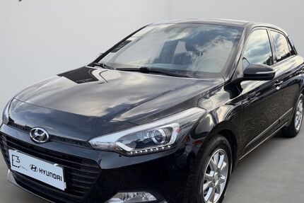 Hyundai i20 71.092 km 10.990 &euro; Pirmasens 66954
