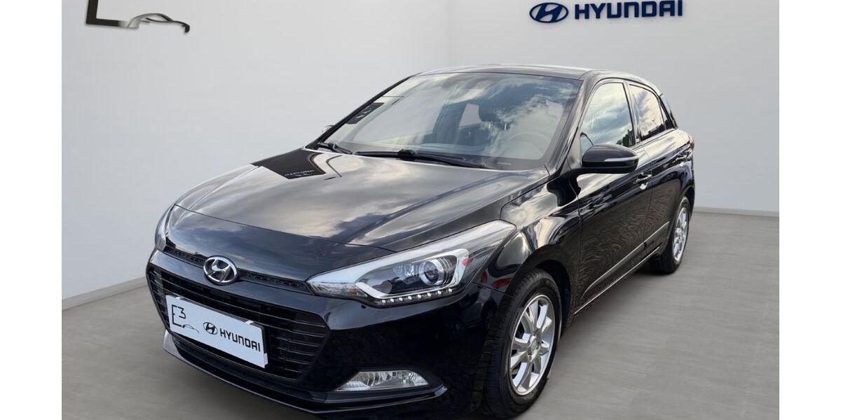 Hyundai i20 71.092 km 10.990 &euro; Pirmasens 66954