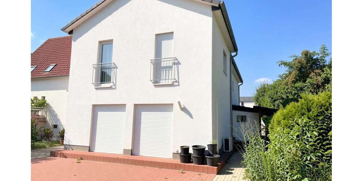 Hochwertiges Einfamilienhaus mit viel Grundstück in ruhiger Seitenstraße - Einfamilienhaus Ramstein-Miesenbach Miesenbach | Angebot:27536369