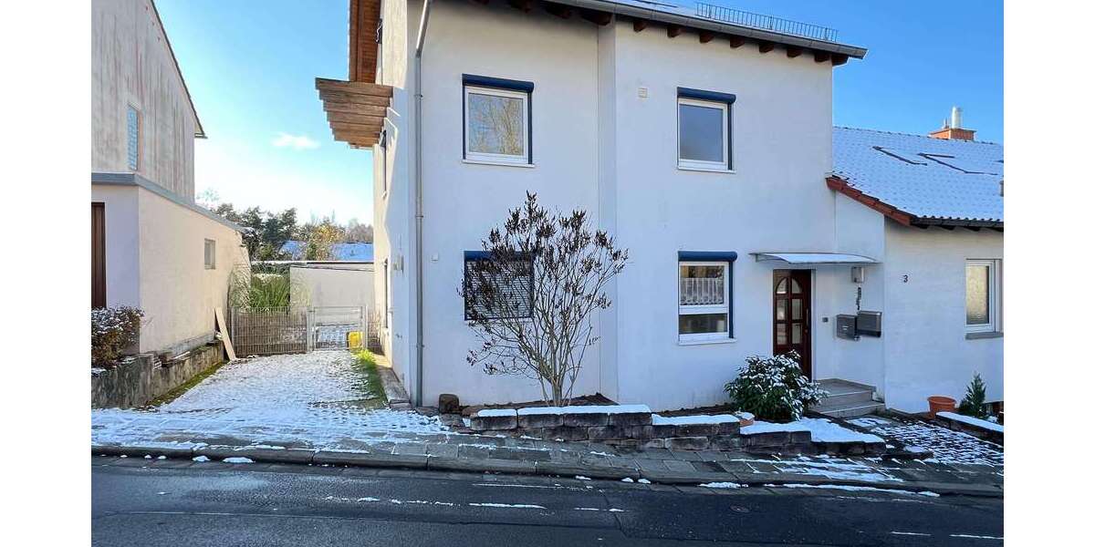 Haus zum Mieten in Kaiserslautern 1.250 € 133 m² 4 zimmer