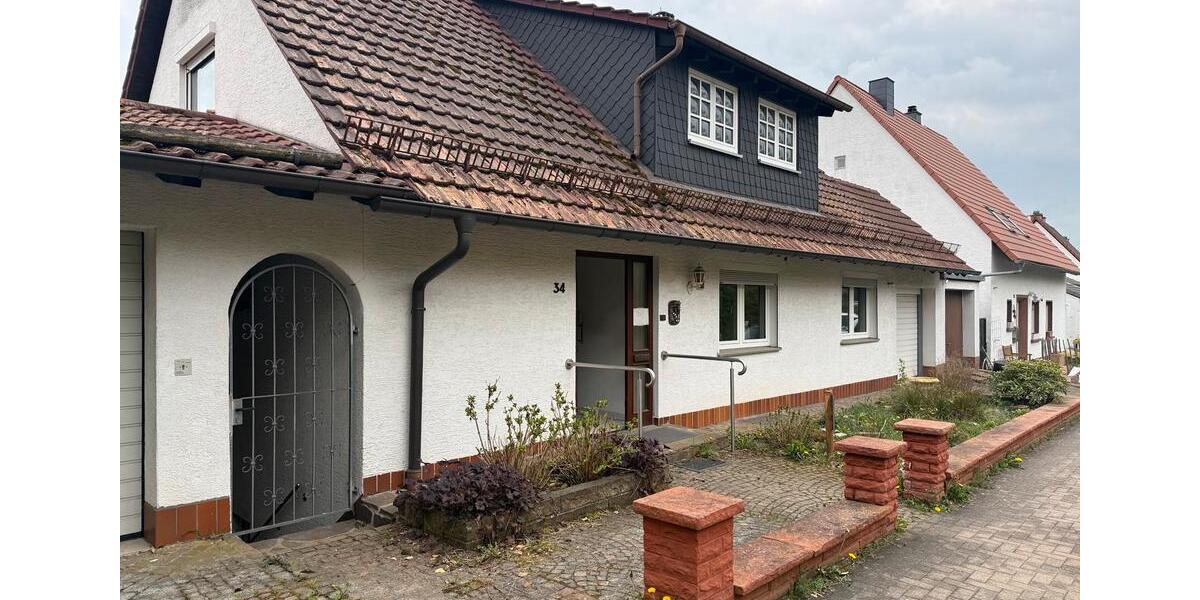 Einfamilienhaus Waldfischbach-Burgalben Burgalben - 8 Zimmer, 180 m&sup2;, 330.000&euro; | Angebot:26252706