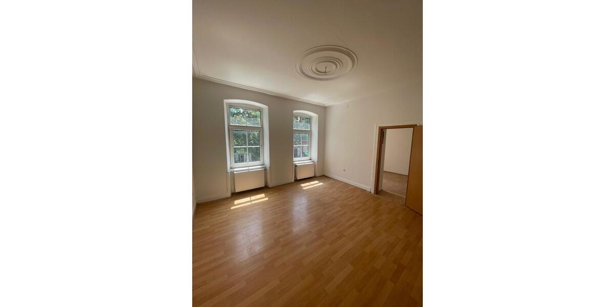 Etagenwohnung Pirmasens - 4 Zimmer, 90 m&sup2;, 550&euro; | Angebot:24436165