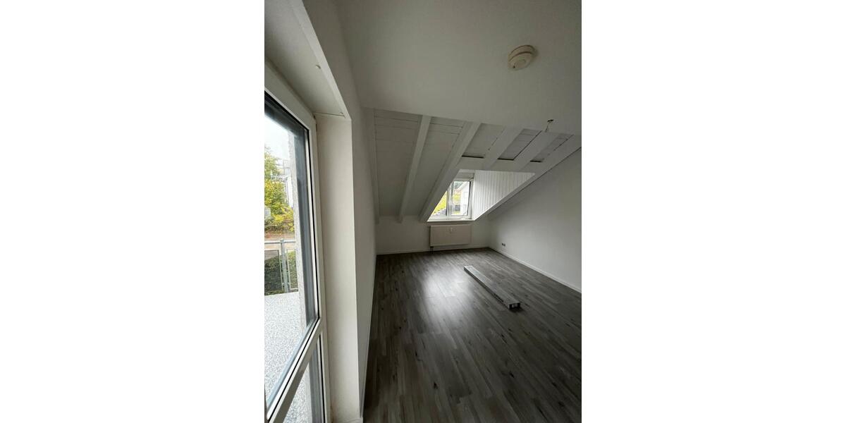 Dachgeschoßwohnung Hirschhorn/Pfalz Pfalz - 3 Zimmer, 79 m&sup2;, 632&euro; | Angebot:26297927