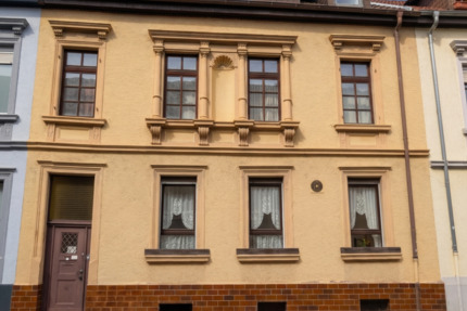 Haus Kaiserslautern Innenstadt - 9 Zimmer, 202 m&sup2;, 285.000&euro; | Angebot:26309369