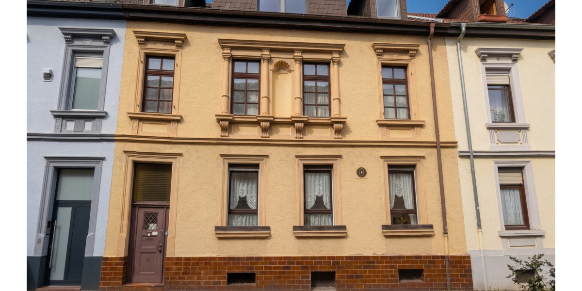 Mehrfamilienhaus, Wohnhaus Kaiserslautern Innenstadt - 9 Zimmer, 202 m&sup2;, 285.000&euro; | Angebot:26309369