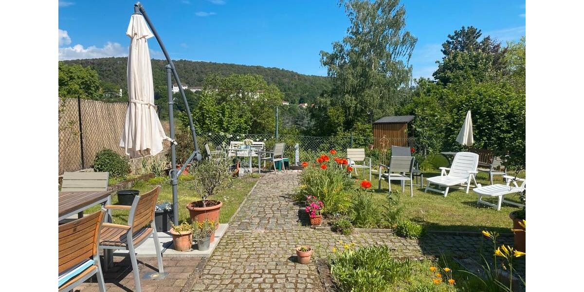 Doppelhaushälfte Bad Dürkheim - 7 Zimmer, 150 m&sup2;, 370.000&euro; | Angebot:25543670
