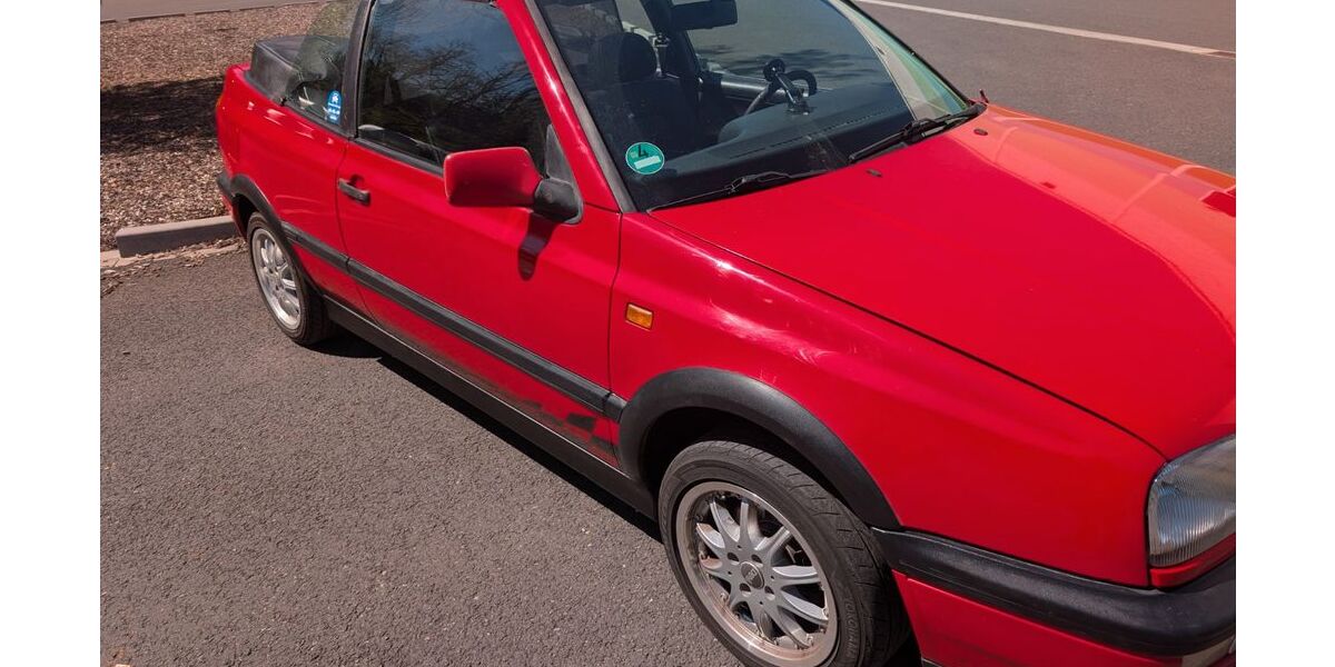 VW Golf 243.000 km 2.800 &euro; Carlsberg 67316