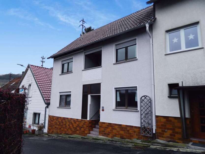 Haus zum Kaufen in Callbach 99.800 € 107 m²