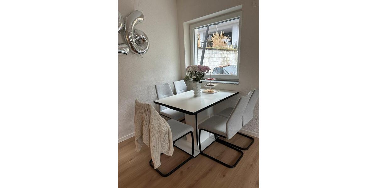 Dachgeschoßwohnung Neustadt an der Weinstraße Diedesfeld - 3 Zimmer, 60 m&sup2;, 1.220&euro; | Angebot:25945452