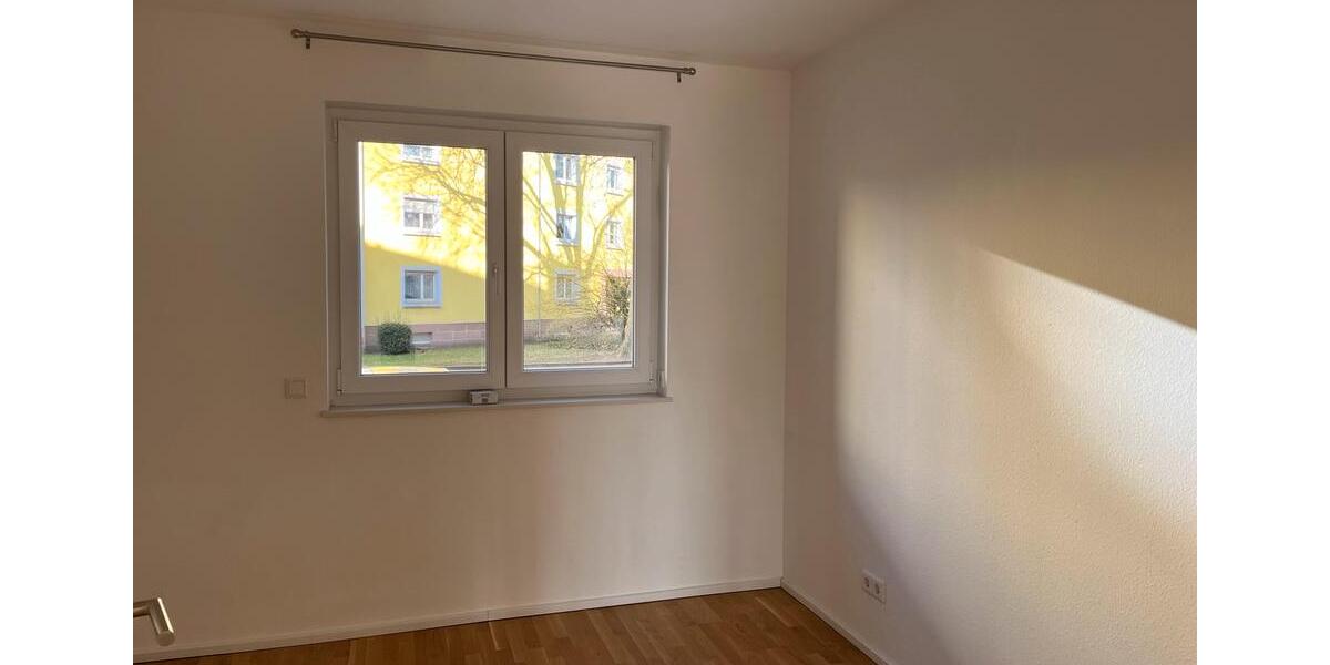 Moderne 4-Zimmer-EG-Wohnung (BJ 2020) mit Terrasse 4 zimmer