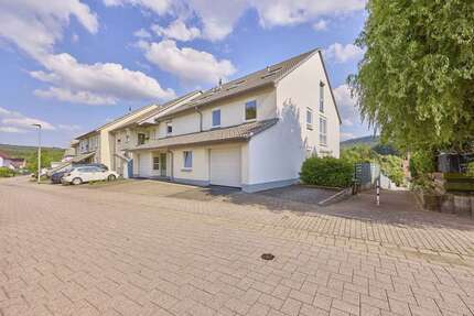 Haus zum Kaufen in Hochspeyer 495.000 € 230 m² 5 zimmer