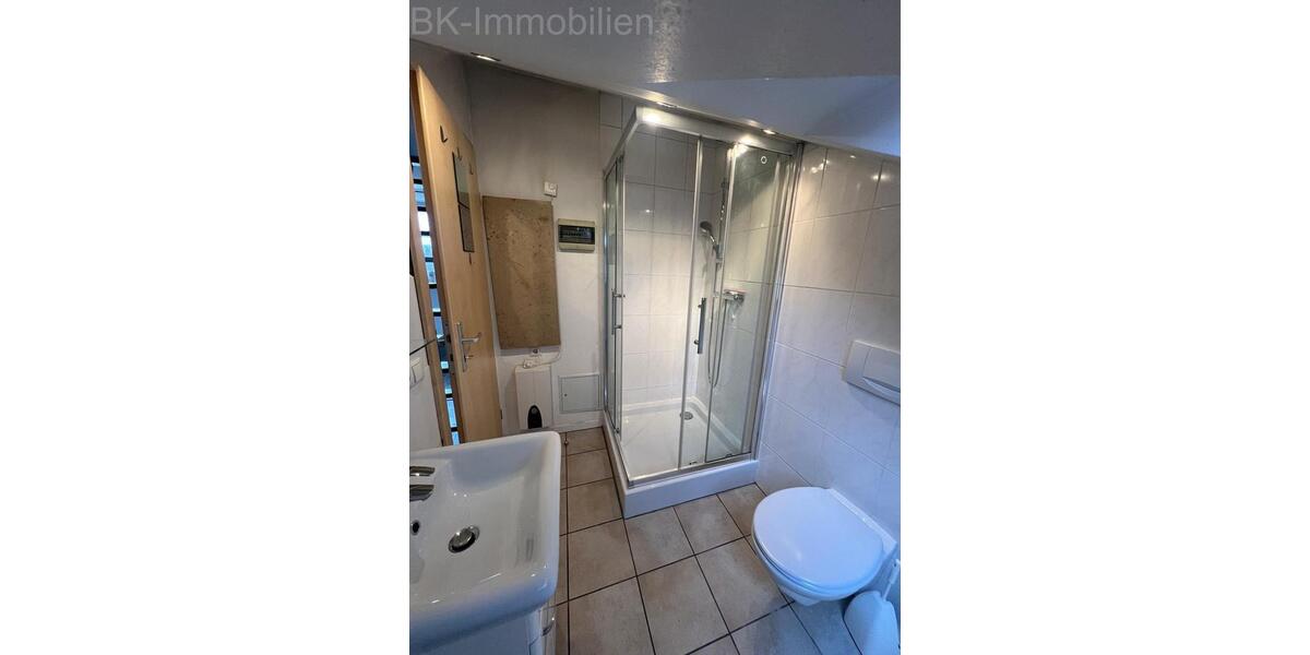 Etagenwohnung Kaiserslautern Engelshof - 1 Zimmer, 25 m&sup2;, 300&euro; | Angebot:26020217