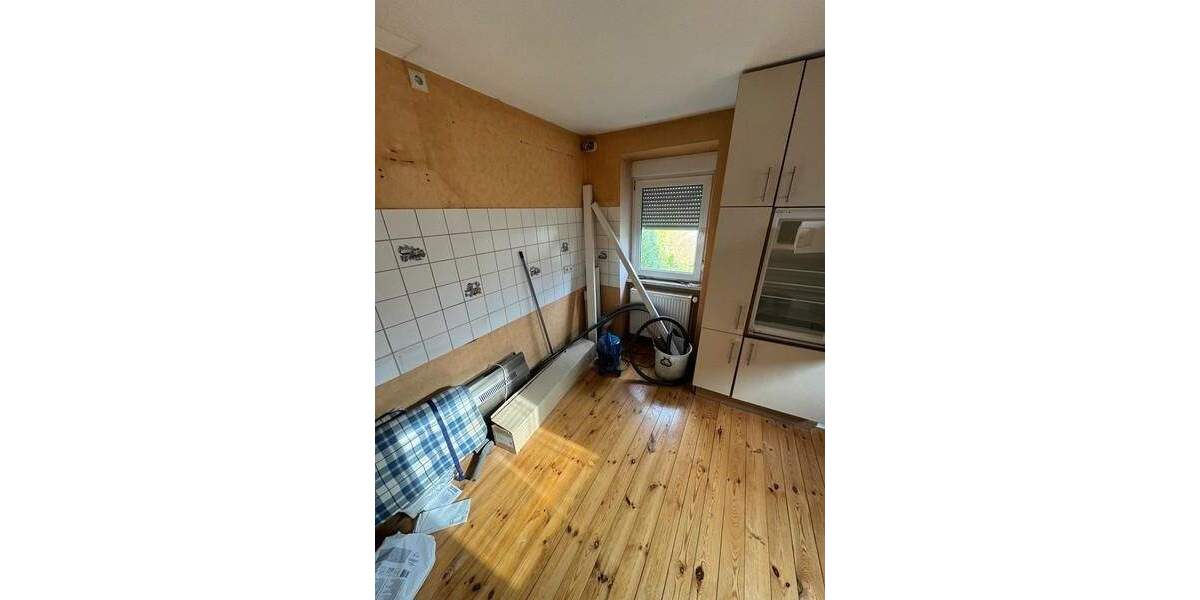Einfamilienhaus Kaiserslautern Morlautern - 7 Zimmer, 180 m&sup2;, 349.000&euro; | Angebot:25775819