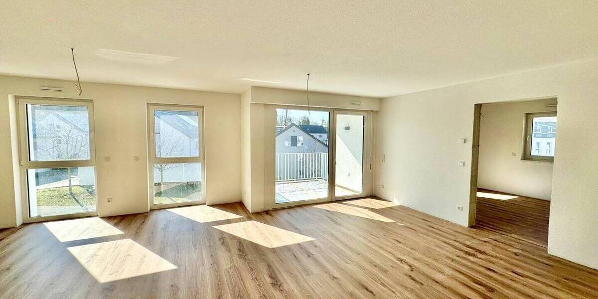 Etagenwohnung Kaiserslautern Innenstadt - 3 Zimmer, 95 m&sup2;, 1.300&euro; | Angebot:26584885