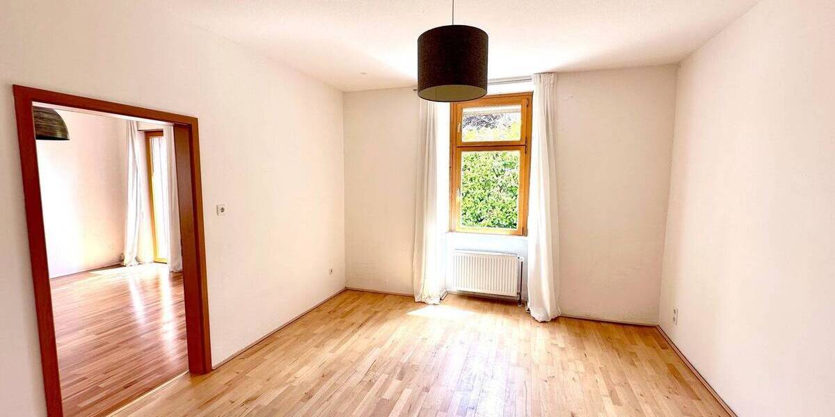 Mehrfamilienhaus, Wohnhaus Kaiserslautern Innenstadt - 7 Zimmer, 182 m&sup2;, 375.000&euro; | Angebot:26786844