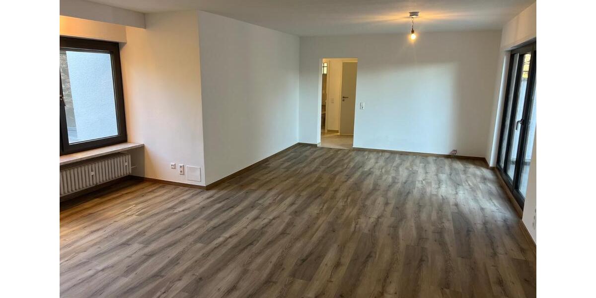 Etagenwohnung Pirmasens - 4 Zimmer, 115 m&sup2;, 1.490&euro; | Angebot:26148616