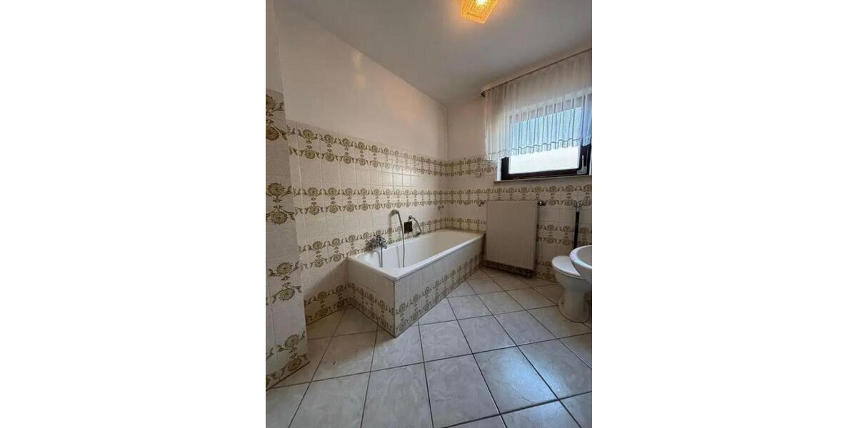 Doppelhaushälfte Eisenberg (Pfalz) - 6 Zimmer, 132 m&sup2;, 299.000&euro; | Angebot:25149625