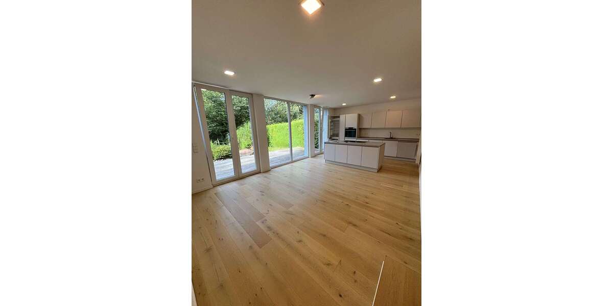 Etagenwohnung Kaiserslautern Betzenberg - 4 Zimmer, 155 m&sup2;, 1.850&euro; | Angebot:26934066
