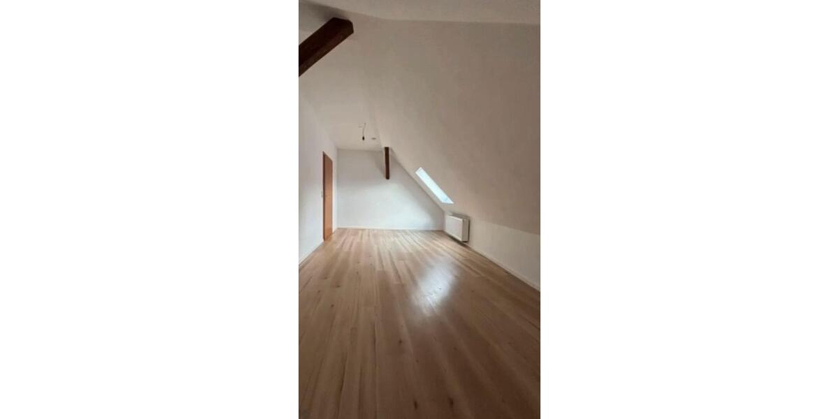 Dachgeschoßwohnung Pirmasens Fehrbach - 3 Zimmer, 70 m&sup2;, 699&euro; | Angebot:27616098