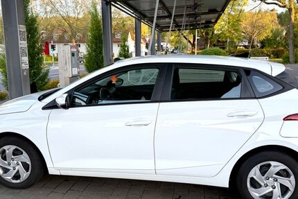 Hyundai i20 42.105 km 19.000 &euro; Kaiserslautern 67663