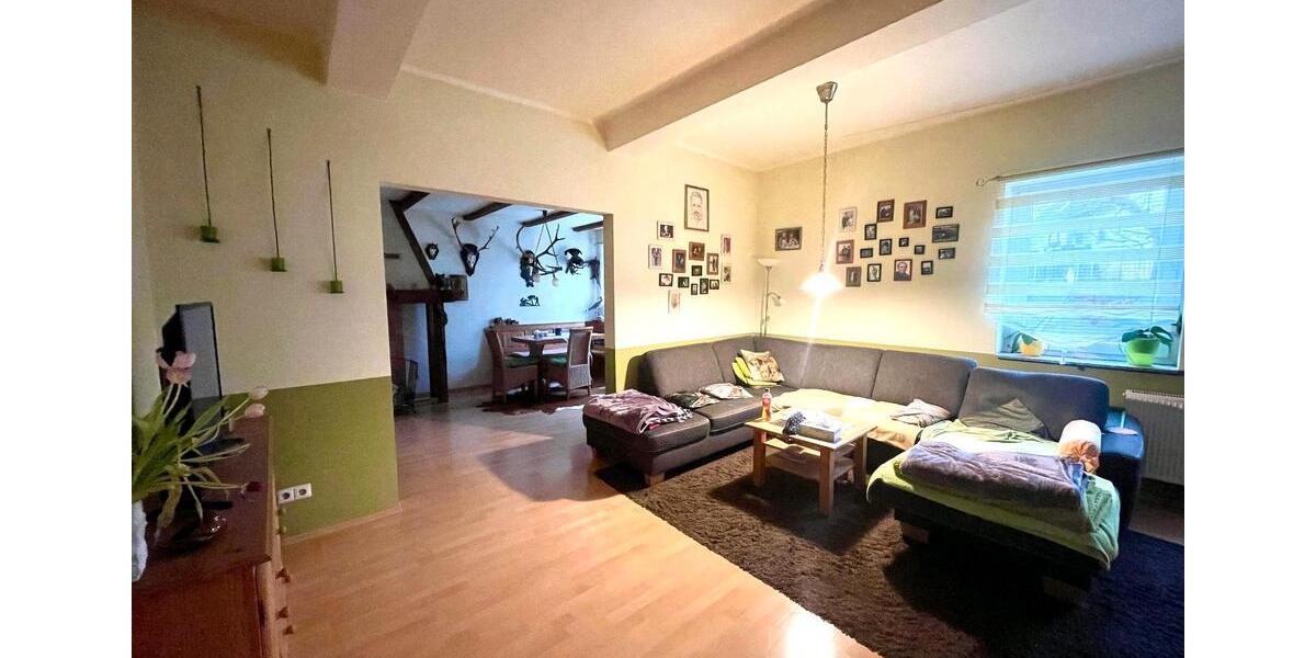 Erdgeschoßwohnung Battweiler - 4 Zimmer, 146 m&sup2;, 980&euro; | Angebot:26491056