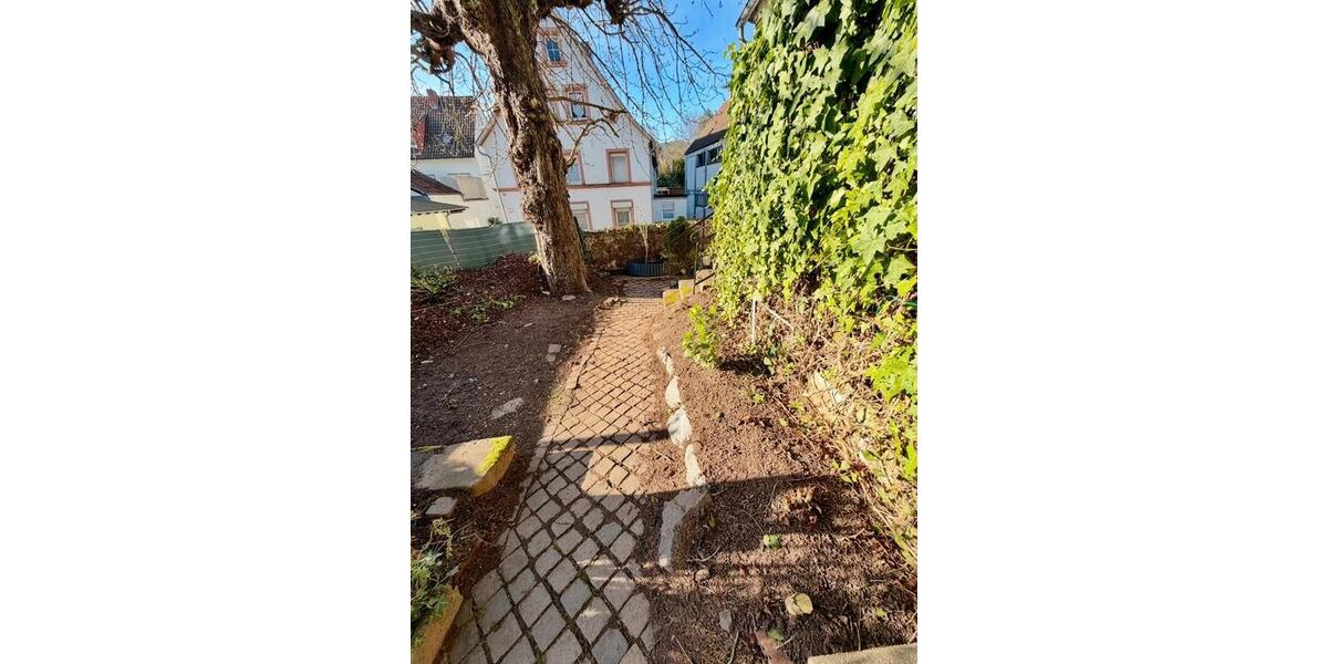 Einfamilienhaus Hauenstein - 7 Zimmer, 190 m&sup2;, 130.000&euro; | Angebot:26826227