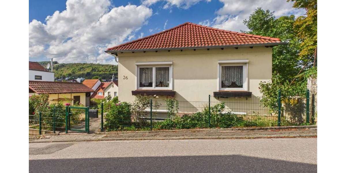 Einfamilienhaus Rockenhausen - 4 Zimmer, 111 m&sup2;, 149.000&euro; | Angebot:27677259