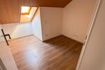 Dachgeschoßwohnung Otterbach - 4 Zimmer, 120 m&sup2;, 1.199&euro; | Angebot:26115257