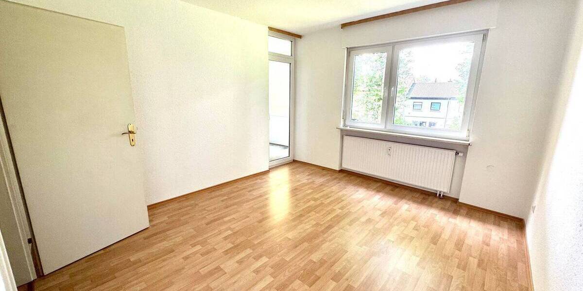 Etagenwohnung Kaiserslautern Innenstadt - 3 Zimmer, 75 m&sup2;, 690&euro; | Angebot:26875423