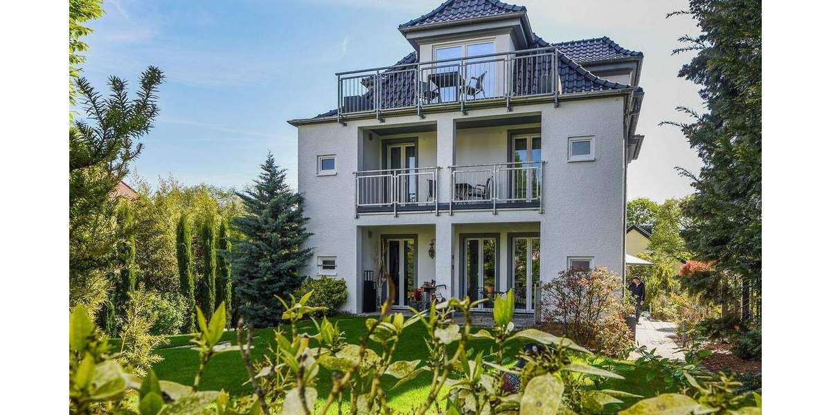 Neustadt an der Weinstraße: große 3 ZKB Wohnung mit Loggia - ohne Möbel 3 zimmer