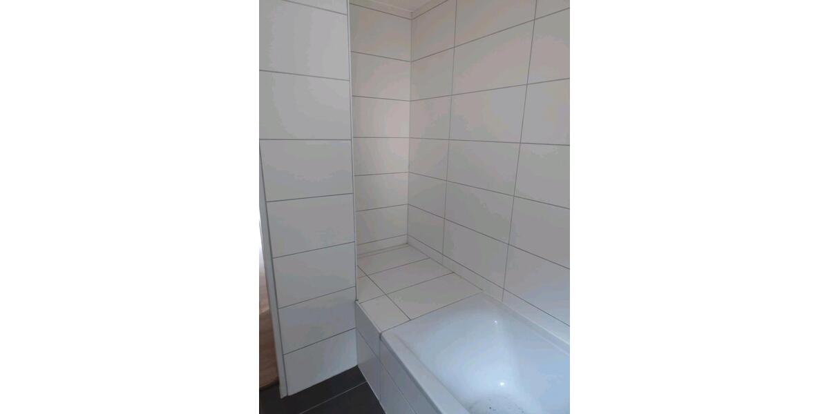Etagenwohnung Hinterweidenthal - 1 Zimmer, 120 m&sup2;, 1.100&euro; | Angebot:27597087