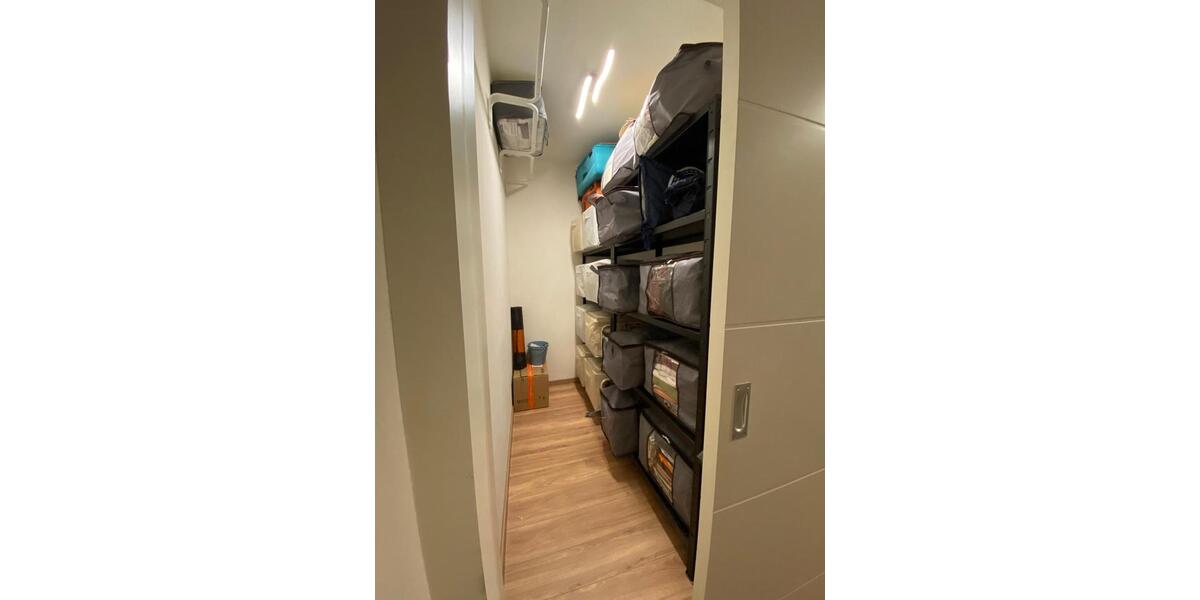 Erdgeschoßwohnung Kaiserslautern Bahnheim - 3 Zimmer, 100 m&sup2;, 1.300&euro; | Angebot:26023344