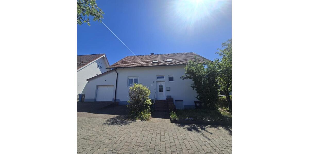 Einfamilienhaus Mehlingen - 3 Zimmer, 200 m&sup2;, 1.800&euro; | Angebot:26619722