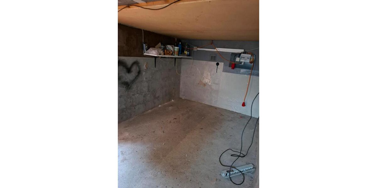 Einfamilienhaus Schönenberg-Kübelberg Kübelberg - 7 Zimmer, 200 m&sup2;, 220.000&euro; | Angebot:26088698