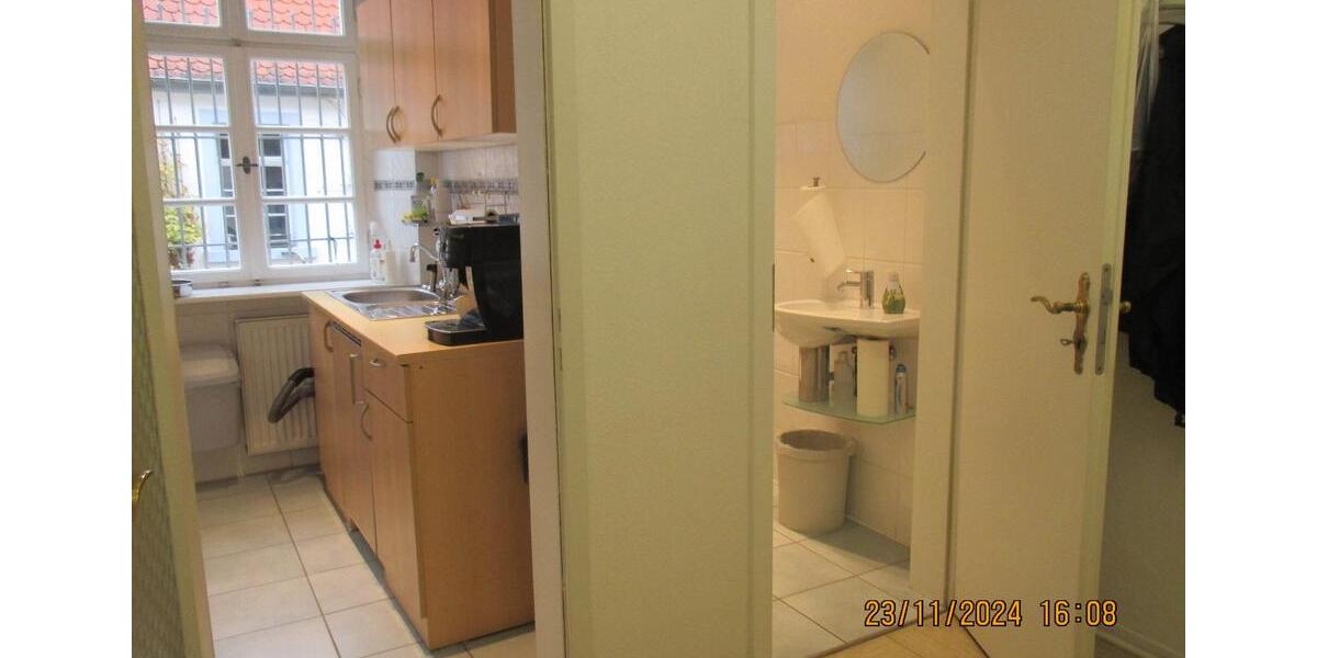 Gewerbefläche in der Innenstadt direkt gegenüber Verbandsgemeinde zimmer