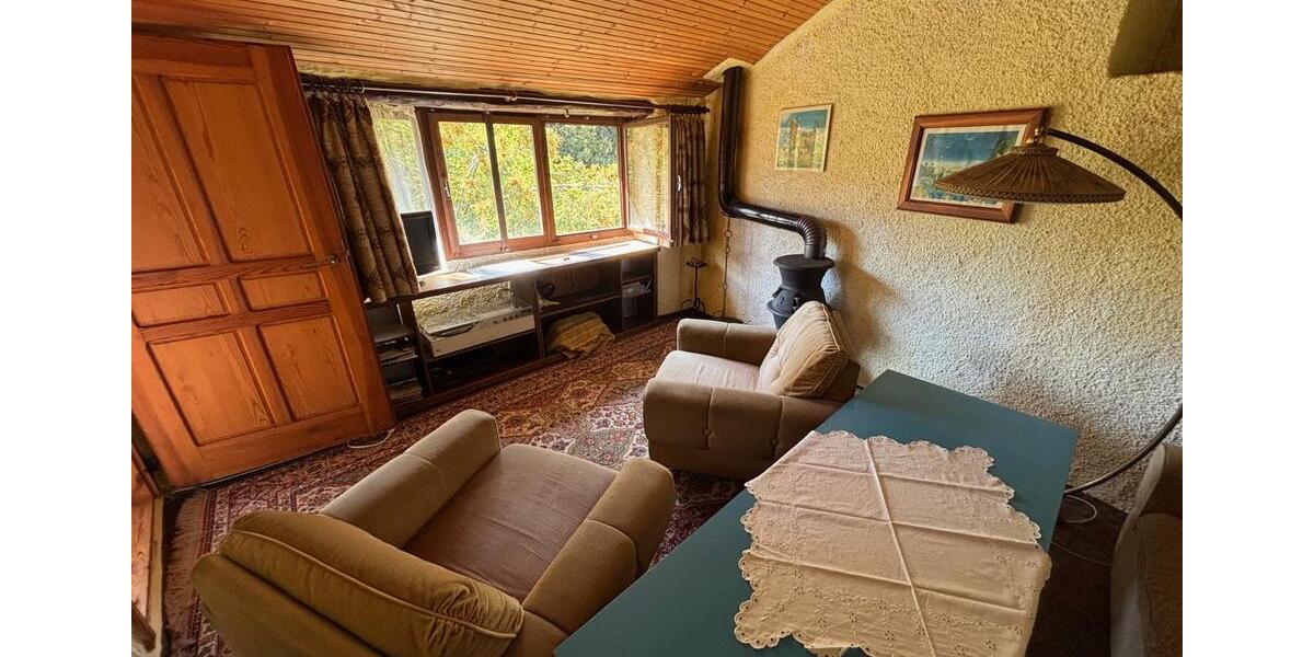 Einfamilienhaus Winnweiler - 7.5 Zimmer, 308 m&sup2;, 115.000&euro; | Angebot:26327599