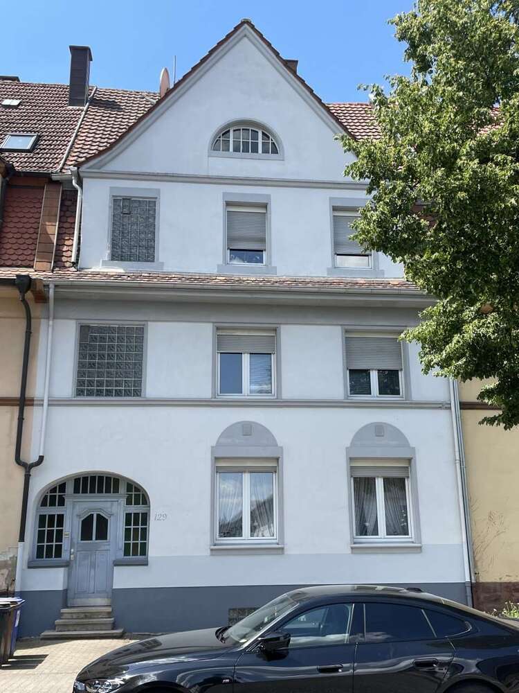 Haus zum Kaufen in Pirmasens 225.000 € 240 m²