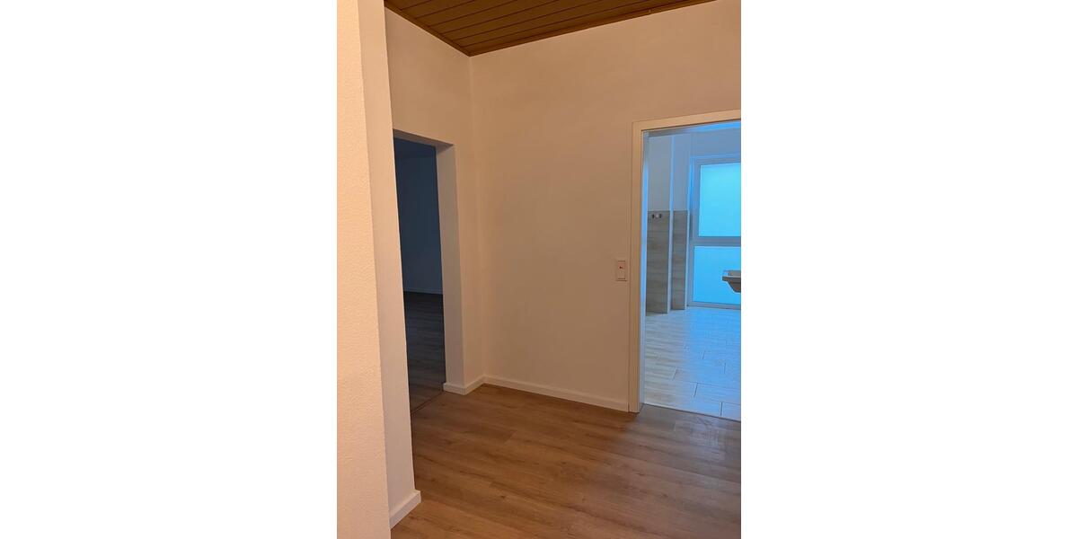 Etagenwohnung Bruchmühlbach-Miesau Miesau - 3 Zimmer, 100 m&sup2;, 1.100&euro; | Angebot:26491045