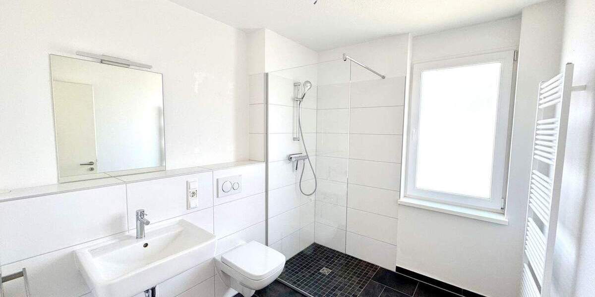 Etagenwohnung Kaiserslautern Innenstadt - 3 Zimmer, 123 m&sup2;, 1.450&euro; | Angebot:24725349