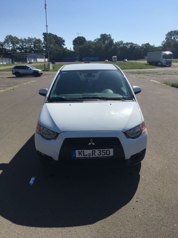 Mitsubishi Colt 106.800 km 4.699 € Kaiserslautern 67655