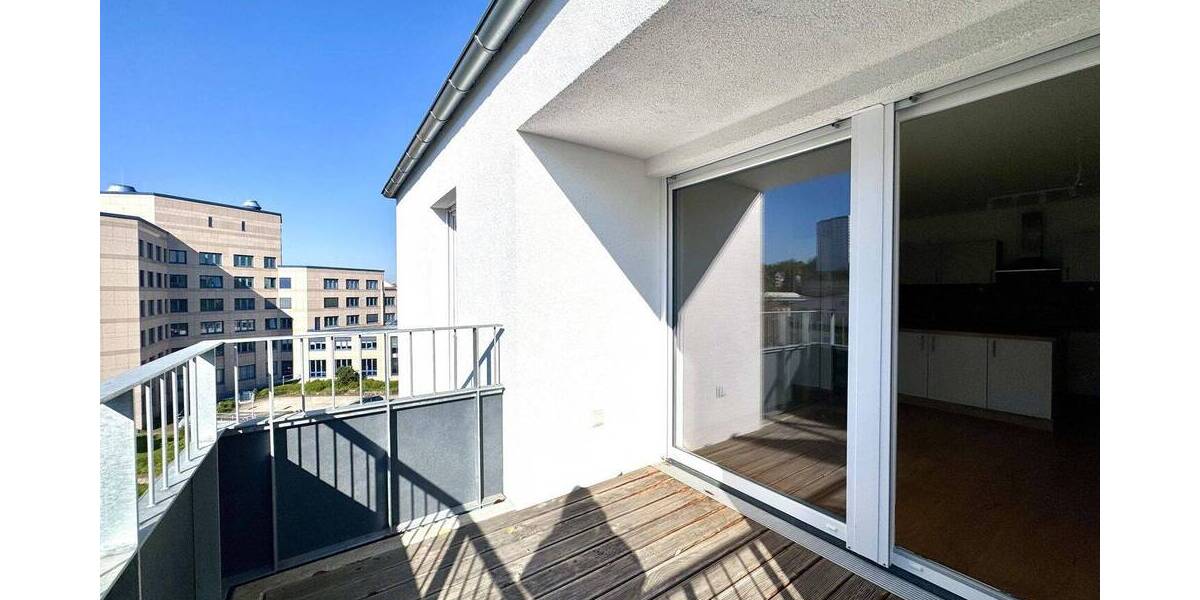 Etagenwohnung Kaiserslautern Innenstadt - 2 Zimmer, 79 m&sup2;, 970&euro; | Angebot:26258955