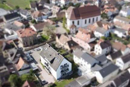 Haus Neustadt Diedesfeld - 20 Zimmer, 530 m&sup2;, 1.500.000&euro; | Angebot:26695992