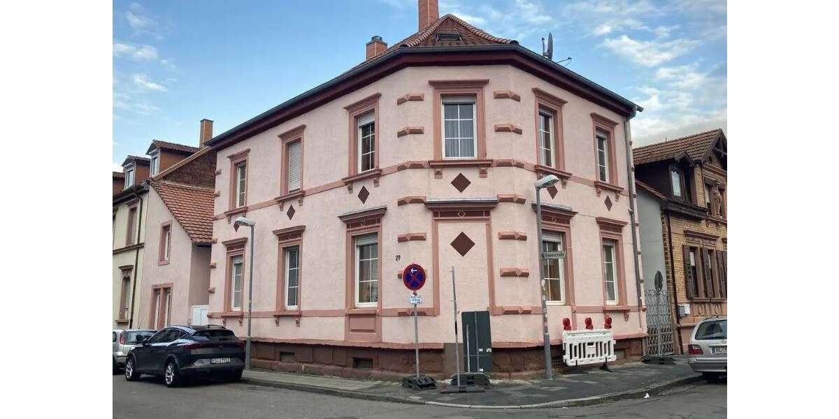 Einfamilienhaus Kaiserslautern Betzenberg - 10 Zimmer, 245 m&sup2;, 629.000&euro; | Angebot:24258134